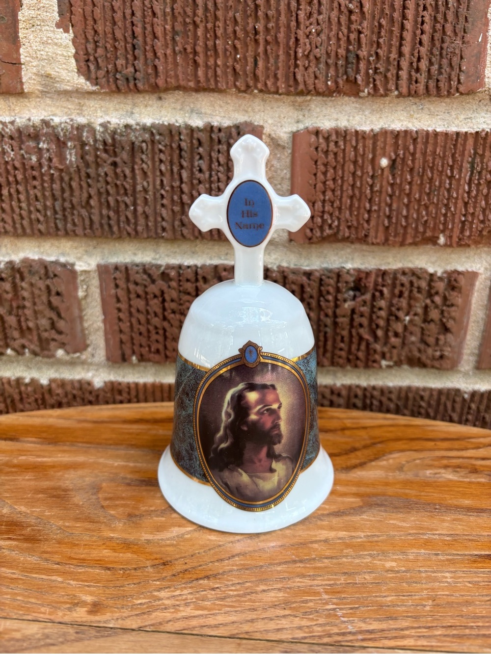 Enesco Vintage Bell Head of Christ In His NameReligious Collectible 1993
